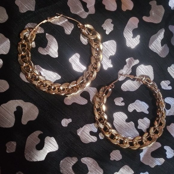 BIG Cuban Link Hoops - Picture 8 of 10